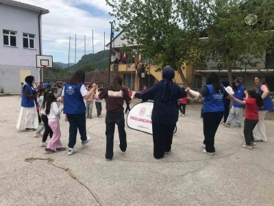 &Ouml;ğrenciler unutulmaz g&uuml;n yaşadı
