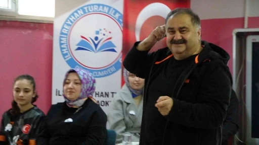 &Ouml;ğrencilere okul y&ouml;netiminden unutamayacakları s&uuml;rpriz
