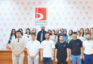 &Ouml;ğrencilerin kariyerine y&ouml;n verecek seminerler d&uuml;zenleniyor
