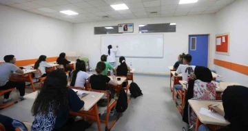 &Ouml;ğrencilerin sınav başarısındaki gizli kahramanı GASMEK
