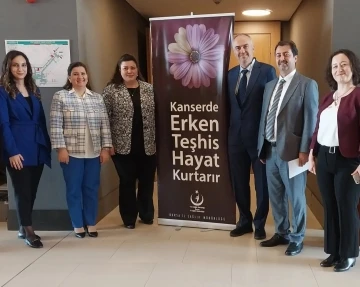 &Ouml;ğretim &Uuml;yesi Dr. G&ouml;k&ccedil;e Taner boyalardaki kanser riskine dikkat &ccedil;ekti