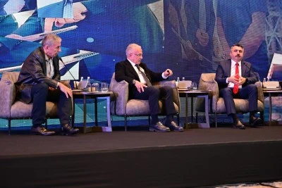 Oktay Yılmaz,&lsquo;KENTFEST 2025&rsquo; programına katıldı