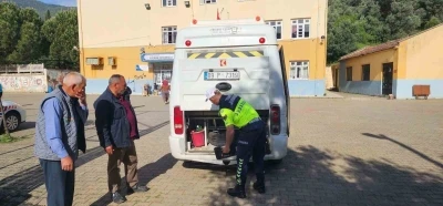 Okul &ccedil;evreleri ve servis ara&ccedil;larına sıkı denetim
