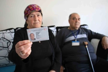 Okul m&uuml;d&uuml;r&uuml; ve oğlu otob&uuml;ste darp etmişti: O yaşlı adam hayatını kaybetti
