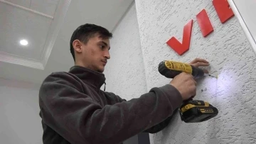 Okulu bırakan gen&ccedil;ler hem meslek hem diploma sahibi oluyor
