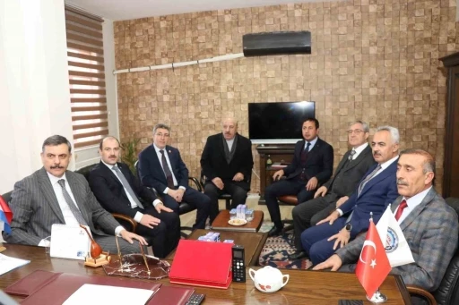 Oltu&rsquo;da vergi rekortmenleri unutulmadı
