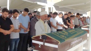 &Ouml;l&uuml; bulunan gen&ccedil; son yolculuğuna uğurlandı
