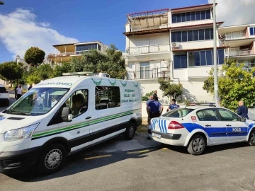 &Ouml;l&uuml;m yaşlı adamı &ccedil;atıda yakaladı