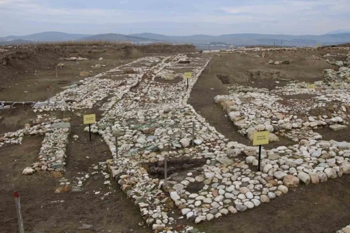 Oluz H&ouml;y&uuml;k kazıları 18 yıldır s&uuml;r&uuml;yor
