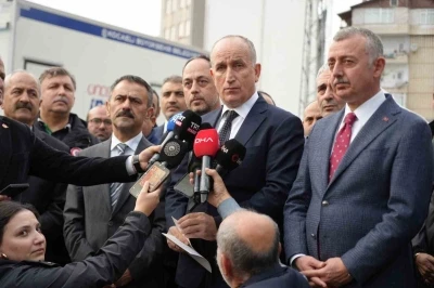 &Ouml;mer Bulut: "Bu binanın zarar g&ouml;rmesinde zemin &ouml;nemli bir etken olmuş"