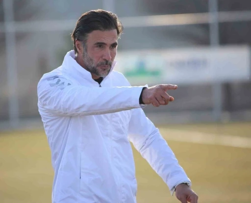 &Ouml;mer Erdoğan&rsquo;dan, Aaron Boupendza a&ccedil;ıklaması!