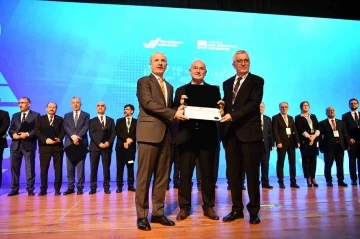 OM&Uuml;&rsquo;n&uuml;n kurumsal akreditasyon s&uuml;resi 2 yıl daha uzatıldı
