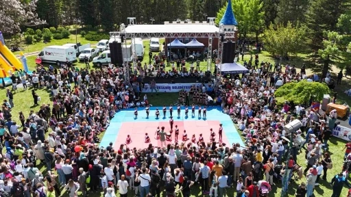 On binlerce &ccedil;ocuk B&uuml;y&uuml;kşehir Belediyesi&rsquo;nin etkinliklerinde buluştu
