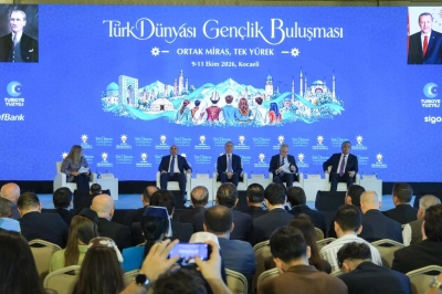 &ldquo;&Ouml;n&uuml;m&uuml;zdeki Y&uuml;zyılı T&uuml;rk D&uuml;nyası Y&uuml;zyılı Yapacağız&rdquo;