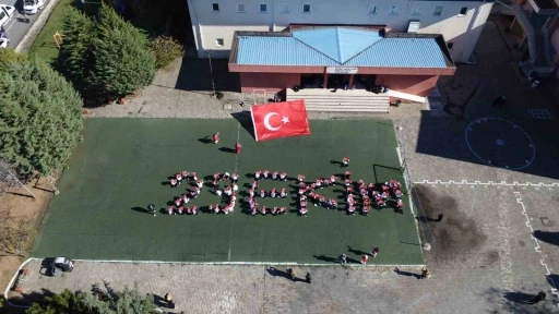 Ordu&rsquo;da 101 &ouml;ğrenciden Cumhuriyet&rsquo;in 101&rsquo;inci yılına &ouml;zel koreografi

