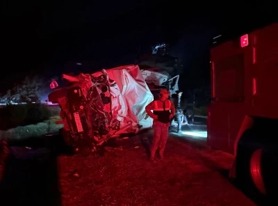 Ordu&rsquo;da 2 kamyon kafa kafaya &ccedil;arpıştı: 1 &ouml;l&uuml;, 1 yaralı
