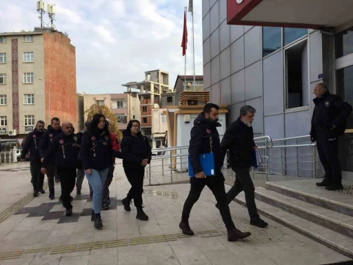 Fuhuş operasyonu: 7 g&ouml;zaltı