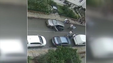 Ordu'da havlayan k&ouml;pekten korkarak ka&ccedil;an 2 &ccedil;ocuğa otomobil &ccedil;arptı