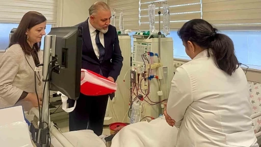 &rsquo;Organ Bağışı Haftası&rsquo;nda nakil bekleyen hastalar moral buldu
