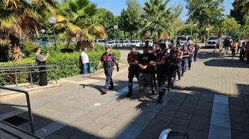 &Ouml;rg&uuml;tl&uuml; uyuşturucu ticaretine jandarmadan darbe
