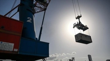 Orta Doğu ve K&ouml;rfez &uuml;lkelerine ihracat 27 milyar dolara dayandı