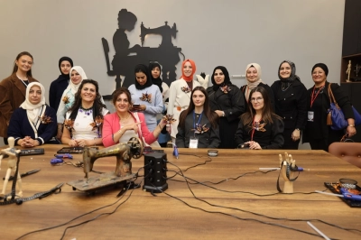 Ortadoğulu İş Kadınlardan Moda Akademisi&rsquo;ne &Ouml;vg&uuml;
