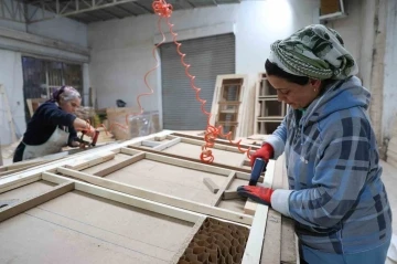 OSB&rsquo;nin kadın ustaları erkeklere taş &ccedil;ıkartıyor
