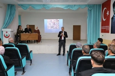 Osmaneli&rsquo;nde tarımsal &uuml;retimin verimliliği i&ccedil;in bilgilendirme toplantısı d&uuml;zenlendi
