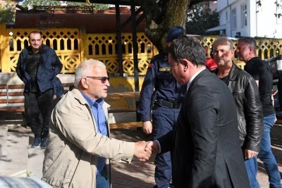 Osmangazi Belediye Başkanı Aydın, mahalle ziyaretlerine devam ediyor