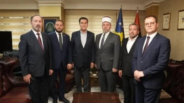  Osmangazi Belediye Başkanı D&uuml;ndar, Kosova'da ziyaretlerde bulundu