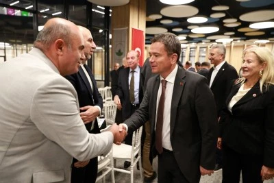 Osmangazi Belediye Başkanı Erkan Aydın: Talepler sınırsız, imkanlar sınırlı 
