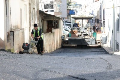 Osmangazi Belediyesi alt ve &uuml;st yapı &ccedil;alışmalarına kesintisiz devam ediyor!