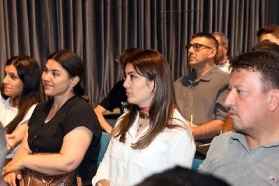 Osmangazi Belediyesi girişimci gen&ccedil;lere &ouml;nc&uuml;l&uuml;k ediyor!