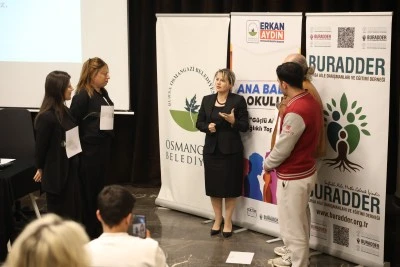 Osmangazi Belediyesi'nde  aile eğitiminde şiddet farkındalığı ele alındı