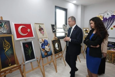 Osmangazi  Belediyesi'nde &uuml;reten kadınlar emeklerini sergiledi