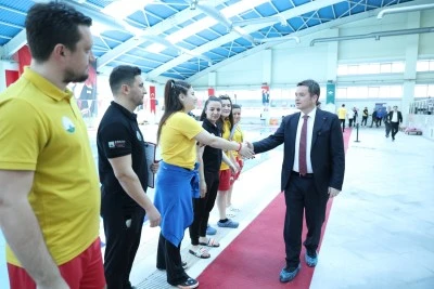 Osmangazi Belediyesi&rsquo;nden 23 Nisan&rsquo;a &ouml;zel y&uuml;zme şenliği