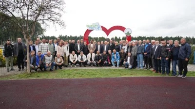 Osmangazi Belediyesi&rsquo;nden amat&ouml;r spor kul&uuml;plerine tam destek