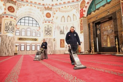 Osmangazi Belediyesi'nden camilere hijyen temizliği