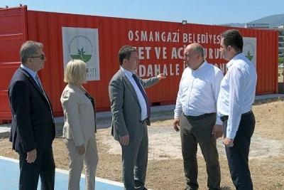 Osmangazi Belediyesi'nden her mahalleye Afet ve Acil Durum M&uuml;dahale İstasyonu