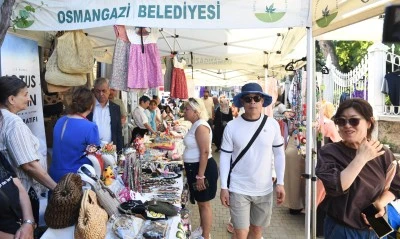 Osmangazi Belediyesi &uuml;reten kadınların yanında