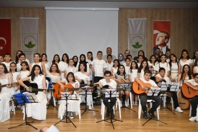 Osmangazi Belediyesi Yetenek Evleri'nden yılsonu etkinliği