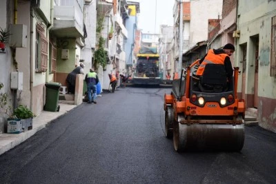 Osmangazi Belediyesi, yolları yenileniyor