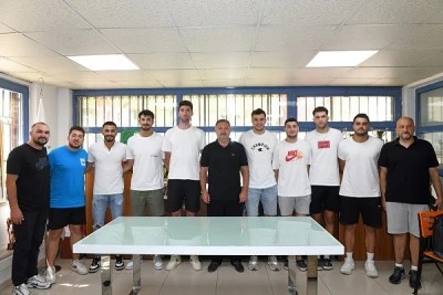Osmangazi Belediyespor, transferlerle g&uuml;c&uuml;n&uuml; artırıyor