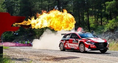 Osmangazi&rsquo;de 50. Yeşil Bursa Rallisi nefes kesti