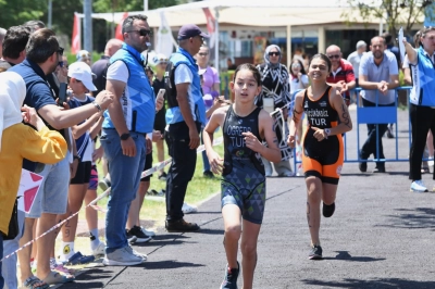 Osmangazi&rsquo;de Akuatlon Heyecanı