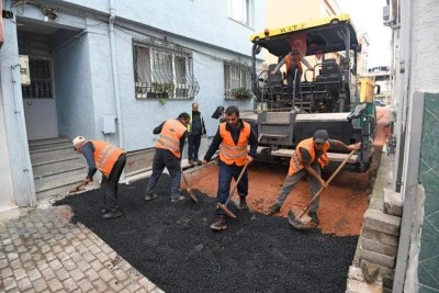  Osmangazi&rsquo;de eski asfaltlar yenileniyor