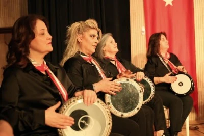 Osmangazi&rsquo;de kadınlardan muhteşem ritim g&ouml;sterisi