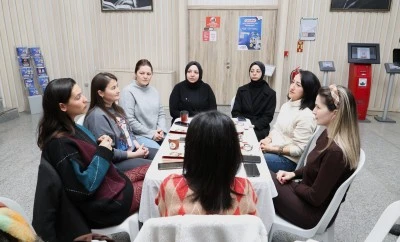 Osmangazi&rsquo;de kitapseverlerden kolektif okuma etkinliği