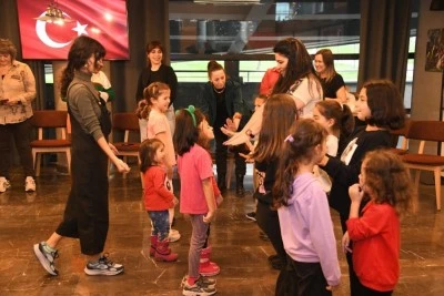 Osmangazi&rsquo;de kız &ccedil;ocukları unutulmadı