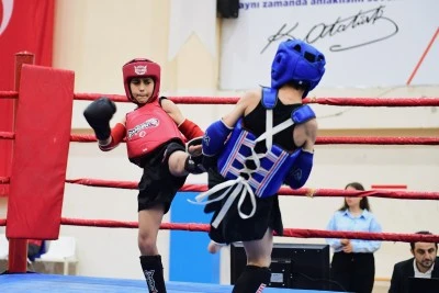 Osmangazi&rsquo;de Muay Thai R&uuml;zgarı